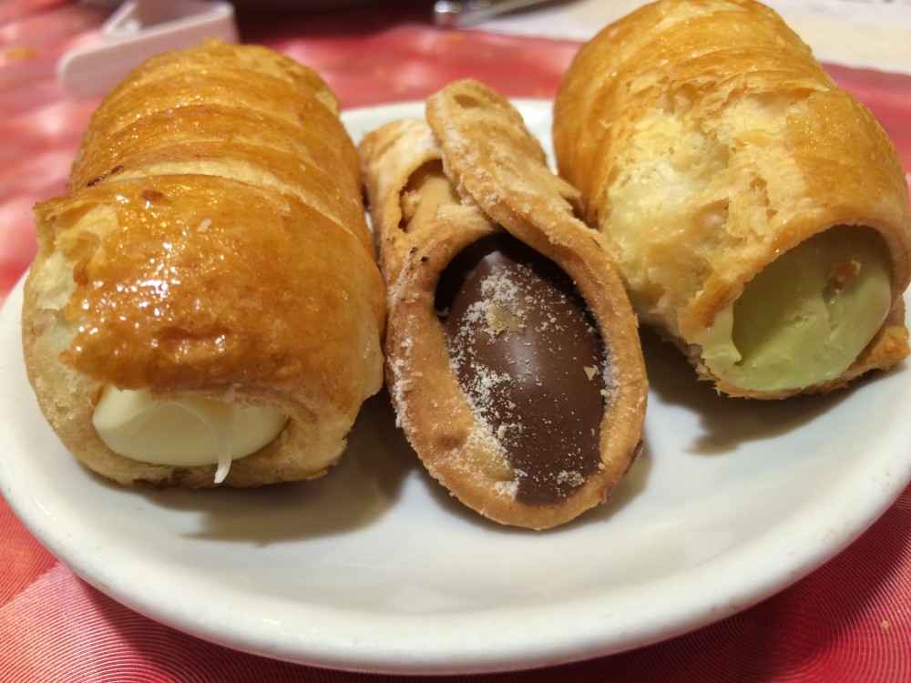 Italy’s Most Prized Dessert – The Cannoli